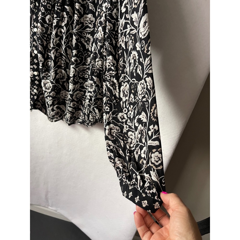 Lucky Brand Womens 2X Black White Floral Long Sleeve Button Down Blouse Tie Neck - Picture 4 of 6